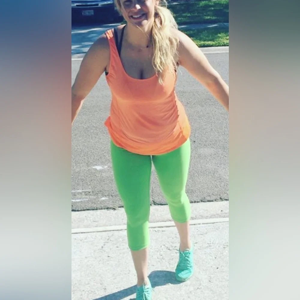 LULULEMON Orange unique Tank Sz 8 - Picture 5 of 9